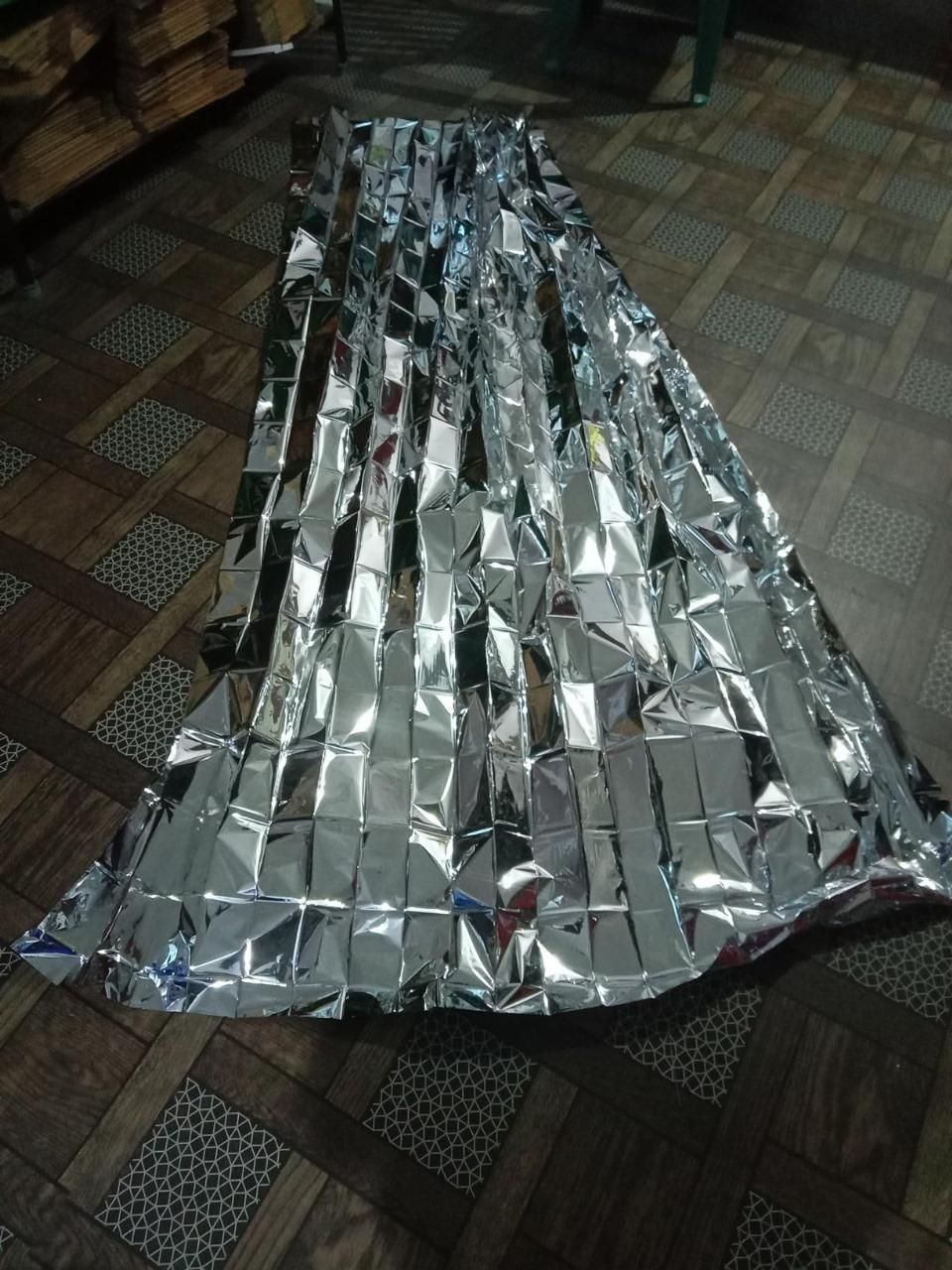 π‘οΈ Multifunctional Rescue Foil Heat Blankets (Pack of 2)