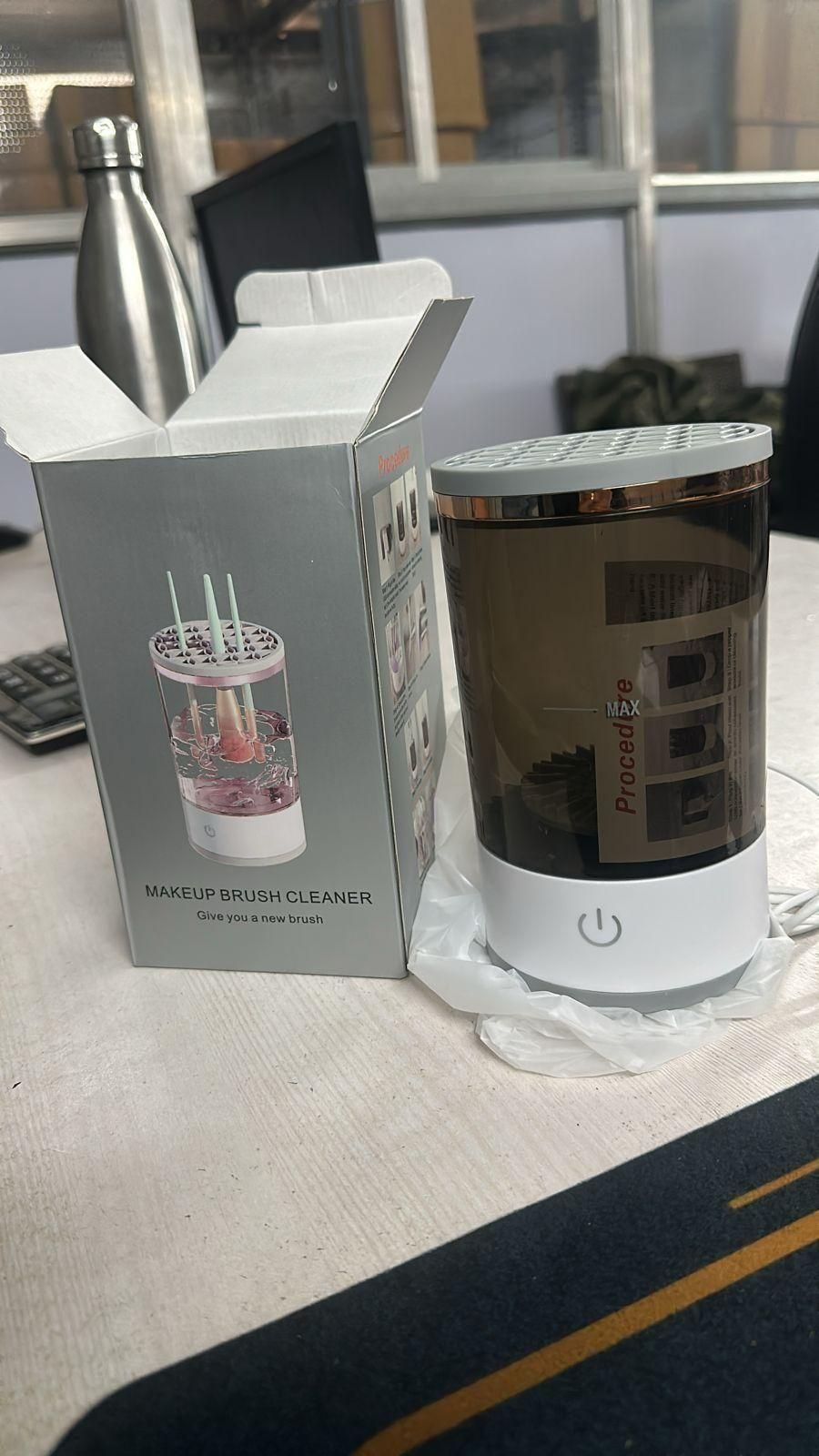 🧼 Makeup Brush Cleaner